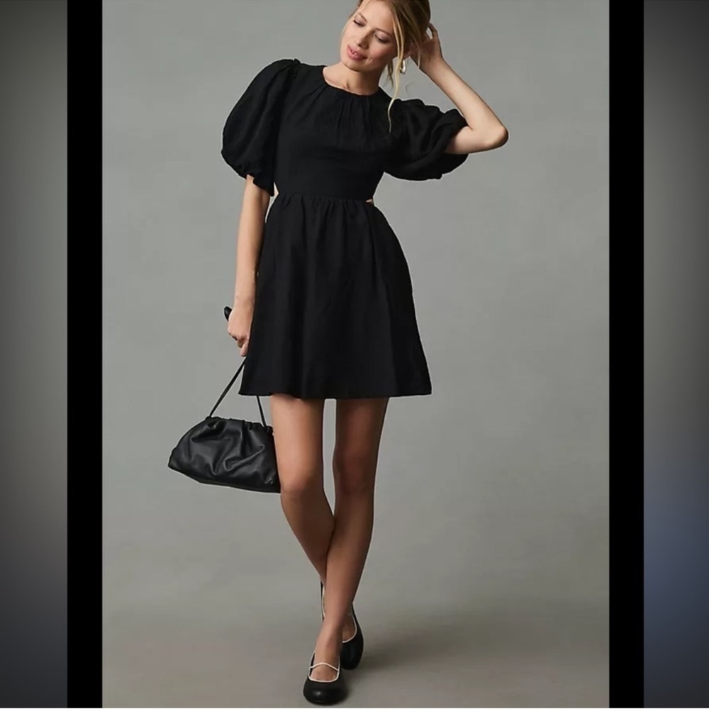 Moon River Puff Sleeve open back dress from Anthropologie size small like-new